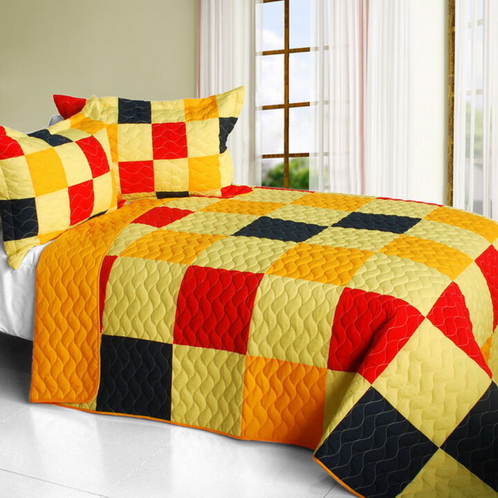 Queen Patchwork Quilt Set with Hand-Stitched Pattern and Reversible Style-Yellow