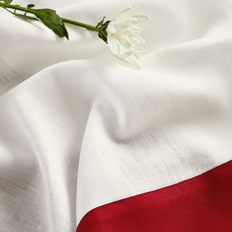 Solino Home Contempo 100% Linen Table Throw &ndash; Handcrafted, Machine Washable, Perfect for Holiday and Everyday Dining