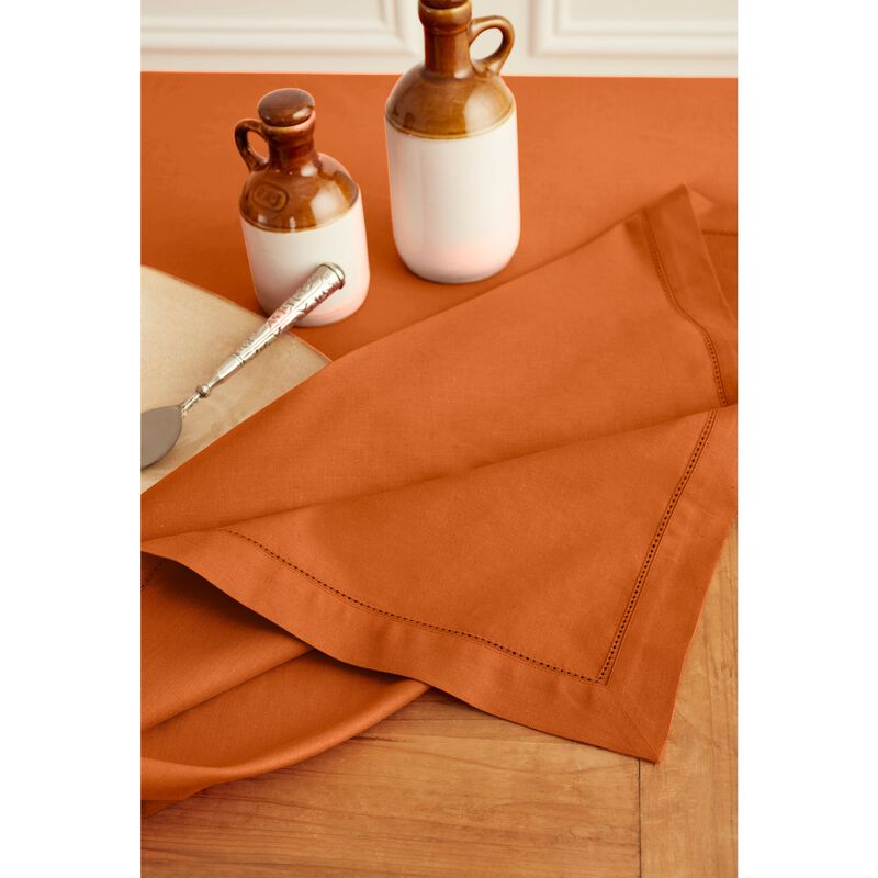 Solino Home Cotton Linen Hemstitch Tablecloth &ndash; Handcrafted, Machine Washable, Perfect for Holiday and Everyday Dining
