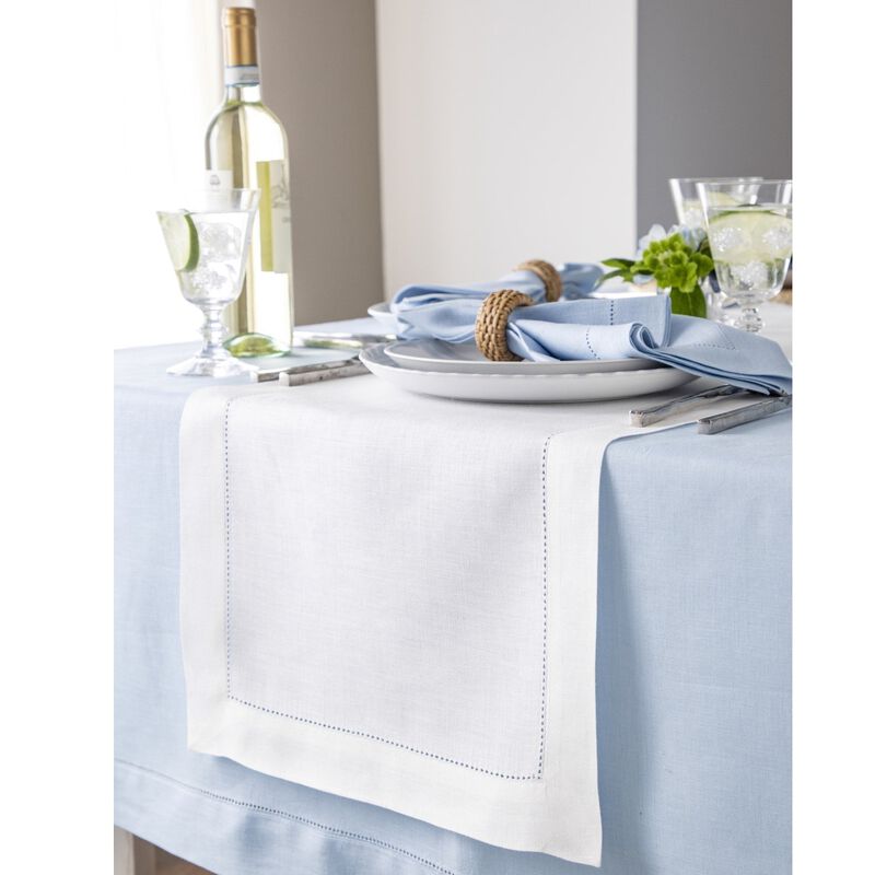 Solino Home Fete 100% Linen Tablecloth &ndash; Handcrafted, Machine Washable, Perfect for Holiday and Everyday Dining