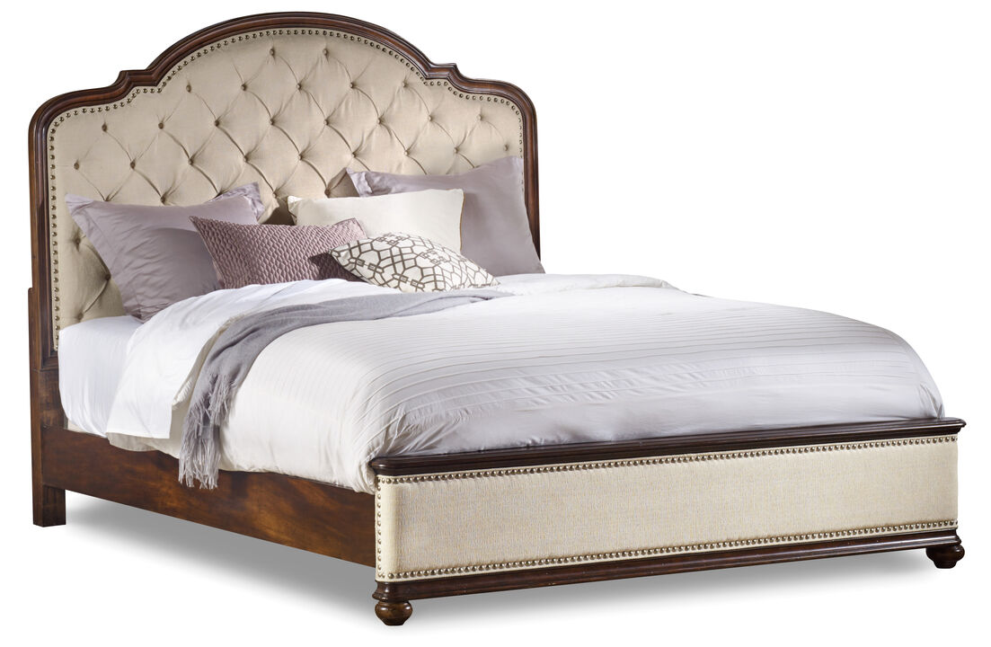Leesburg King Upholstered Bed
