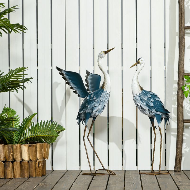 Outsunny Heron Garden Statues, 29" & 27.5" Standing Bird Sculptures, Metal Yard Art Decor for Lawn, Patio, Backyard, Landscape Decoration Set of 2, Blue & White