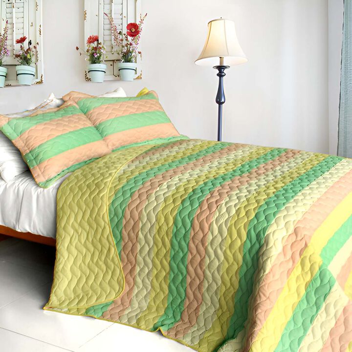 Green Queen Size 3-Piece Vermicelli Quilted Patchwork Quilt Set