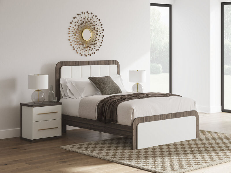 Mazilar Queen Upholstered Bed image number 1