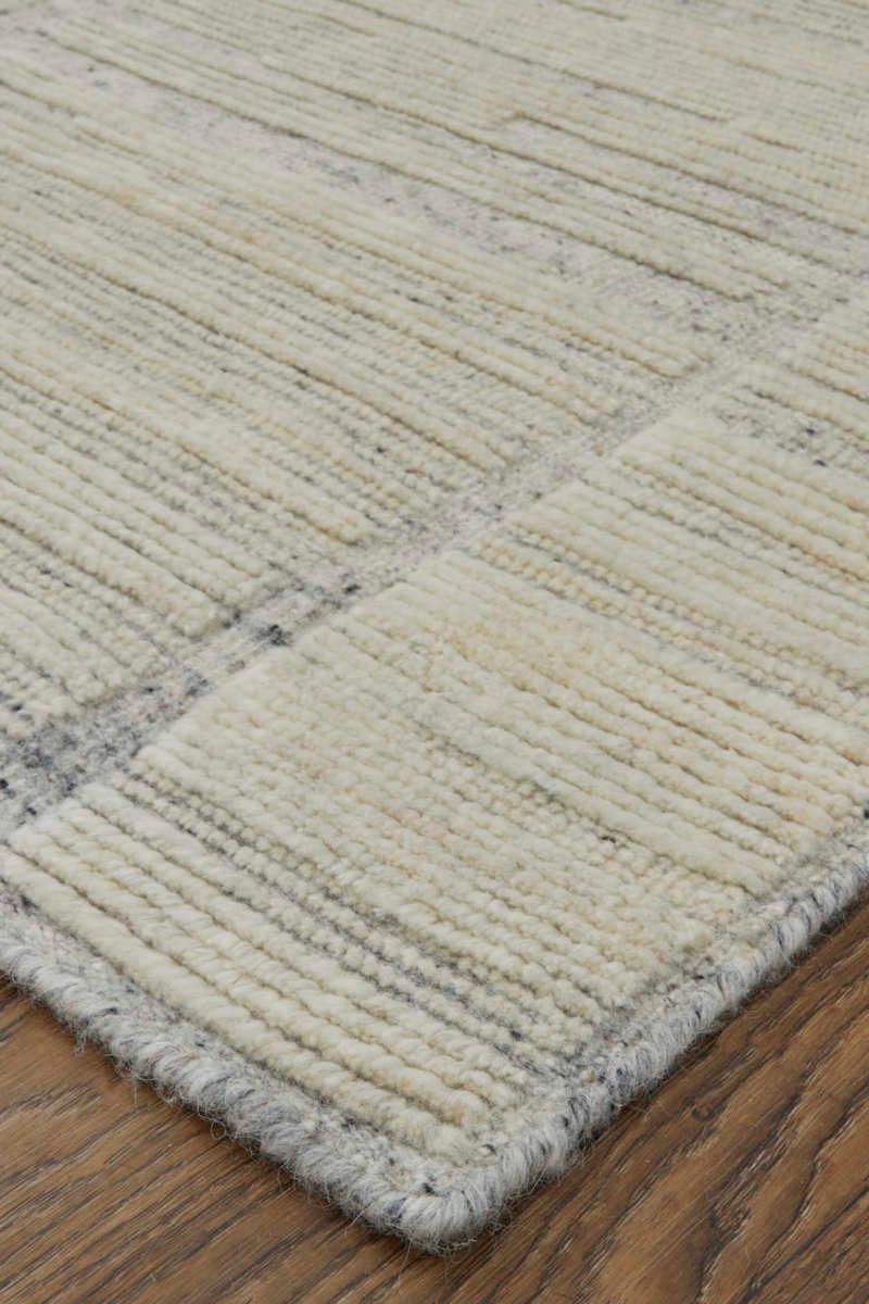 Bluff T6041 Gray/Natural 10' x 14' Rug by Thom Filicia image number 4