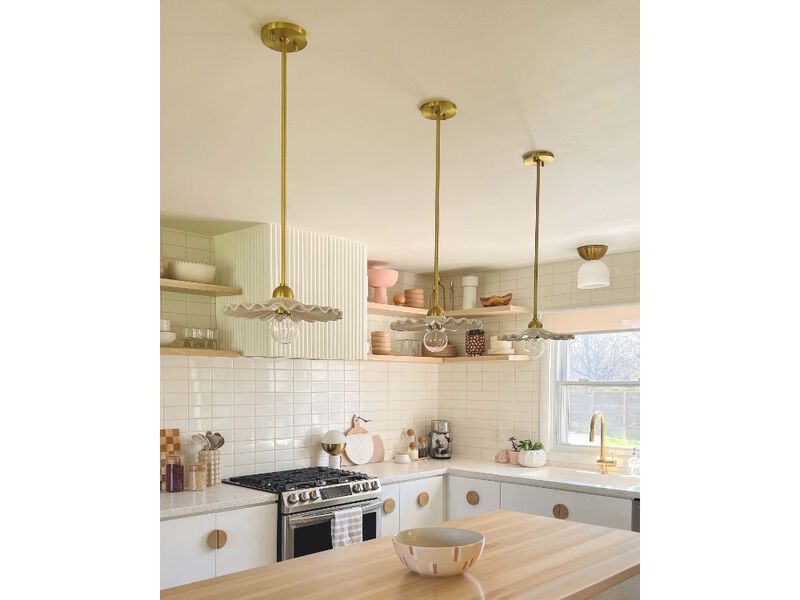 Tinsley Pendant image number 2