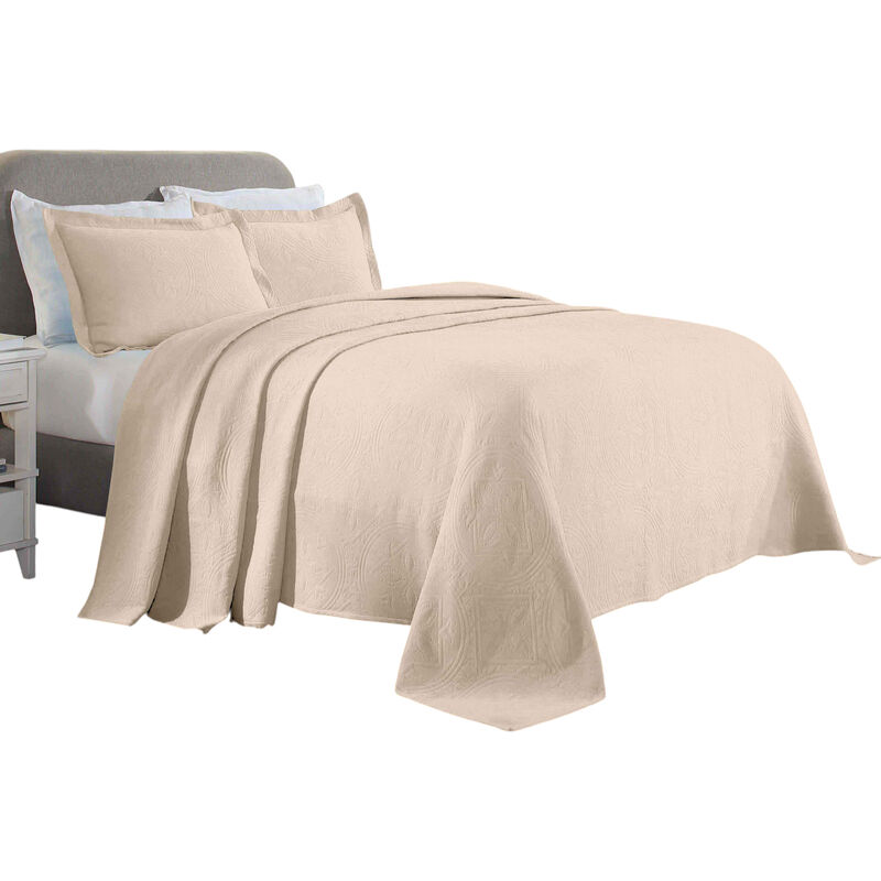 Lightweight Cotton Bedspread Set 3-Piece, Celtic Circle Patterned Matelasse image number 1