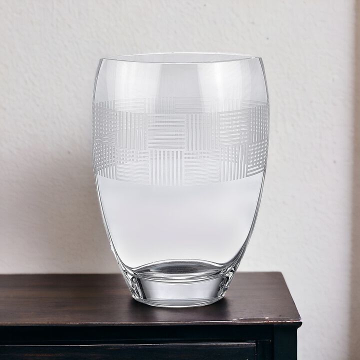 Geometric Design Oval Crystal Table Vase &ndash; Decorative Vase for Living Room, Bedroom, or Office