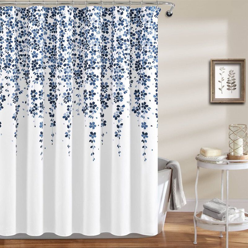 Fresh Floral Vines & Flowers Shower Curtain &ndash; Nature-Inspired Design for a Cozy Bathroom