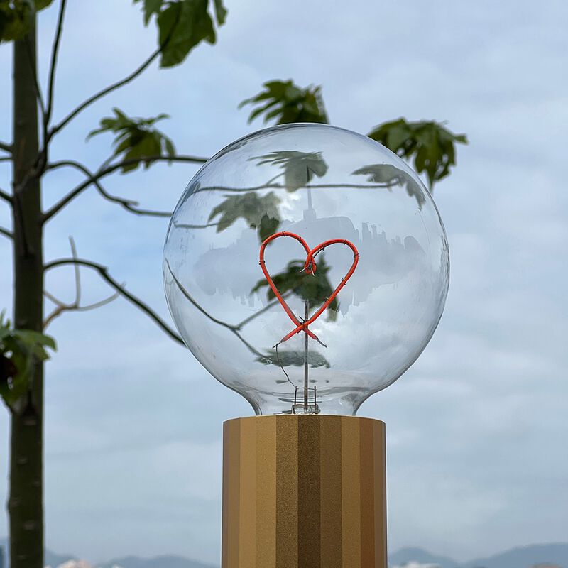 Bulb HEART Red with Base Table Lamp PORTABLE Rose Gold image number 4