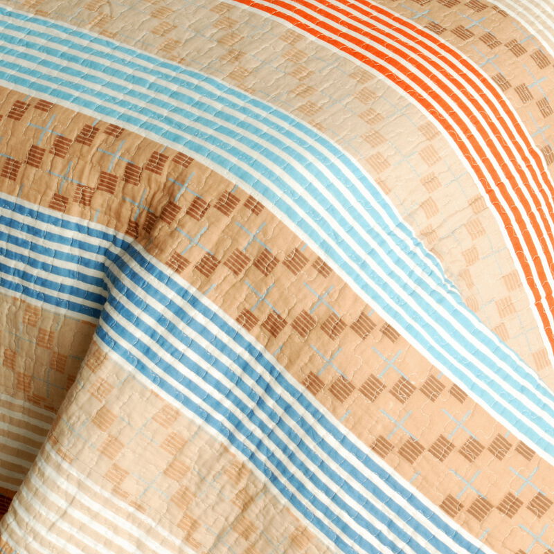 3-Piece Cotton Vermicelli Quilted Striped Printed Quilt Set with Matching Shams image number 3