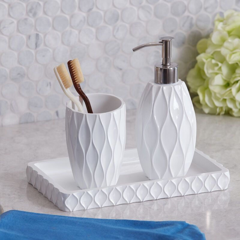 Wave 3 Piece Bath Accessory Set image number 1