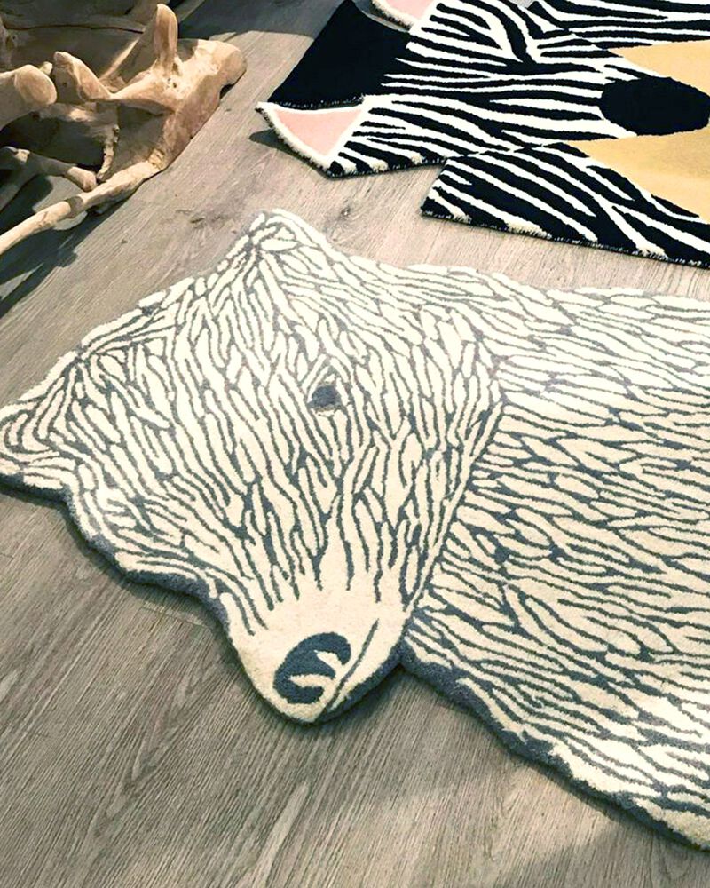 Rug BEAR image number 1