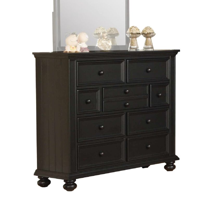 Cape Cod 9-Drawer Dresser in Black