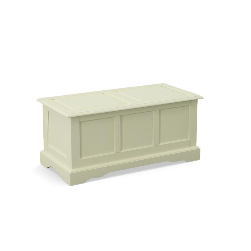 Carolina Living Camden Blanket Chest - Antique Ivory
