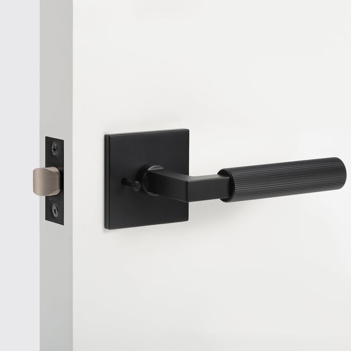 Mila Modern Linear Bed/Bath Interior Door Handle with Square Rosette and Concealed Screws (Privacy)