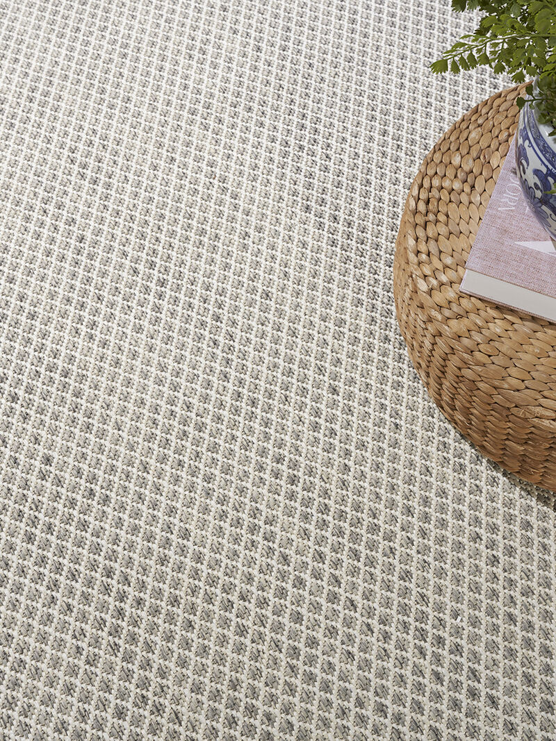 Courtyard COU01 Ivory/Silver 9' x 12' Rug