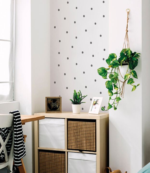 Bambino Spotty Black Wallpaper 291-4