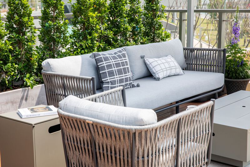 Elementi Milano 3-Piece Patio Furniture Set image number 4
