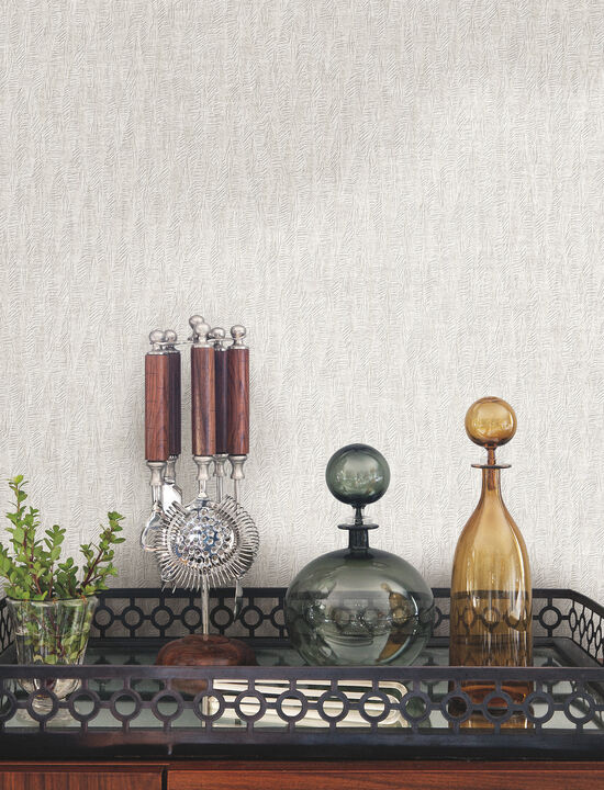 Bryson Ivory Feathered Texture Wallpaper (Set of 2)