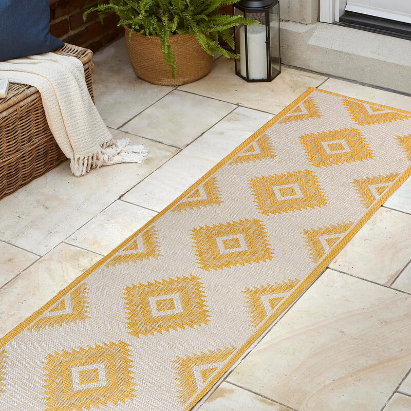 Lior Geometric Moroccan Diamond Indoor/Outdoor Area Rug