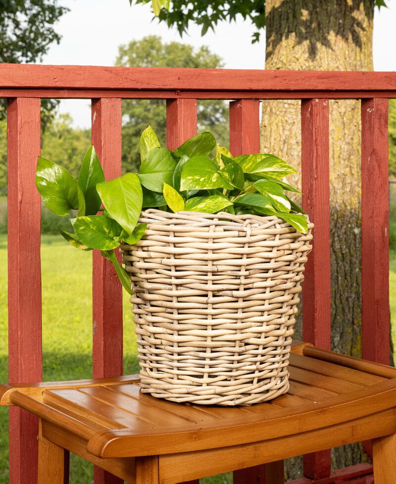 Saboga Home&trade; Round Planter with Plastic Insert image number 3