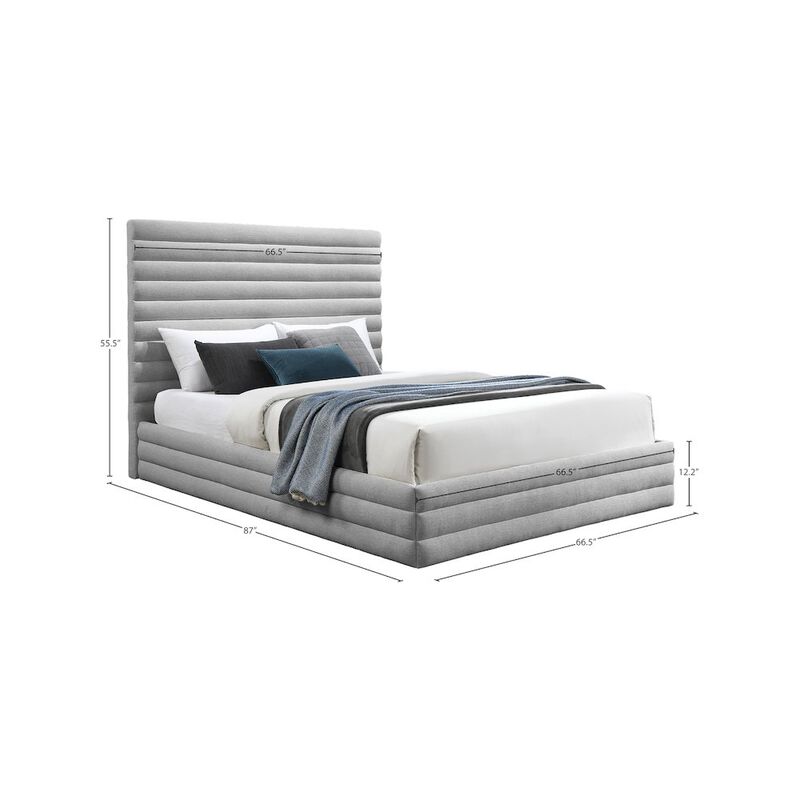 Meridian Furniture Maxwell Grey Linen Textured Fabric Queen Bed