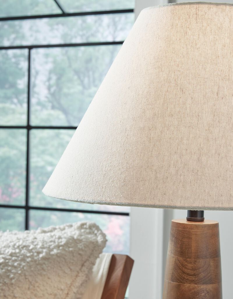 Danset Table Lamp image number 2