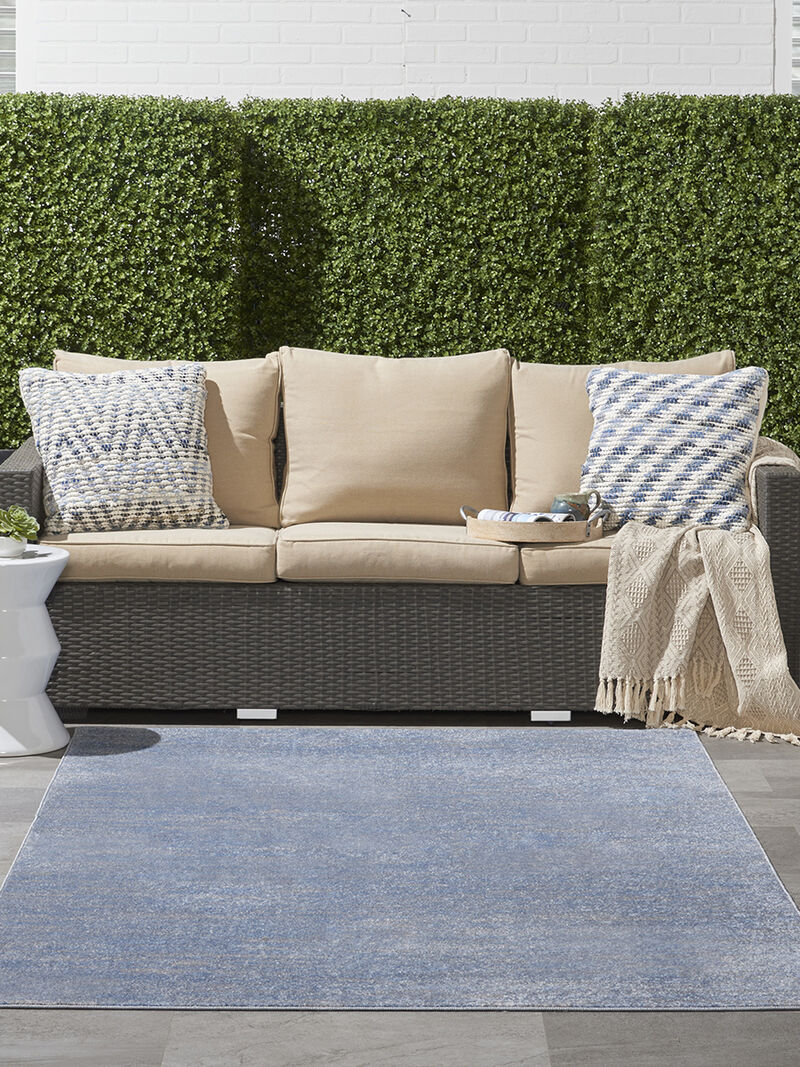 Nourison Essentials NRE01 Blue/Gray 5' x 7' Rug image number 1