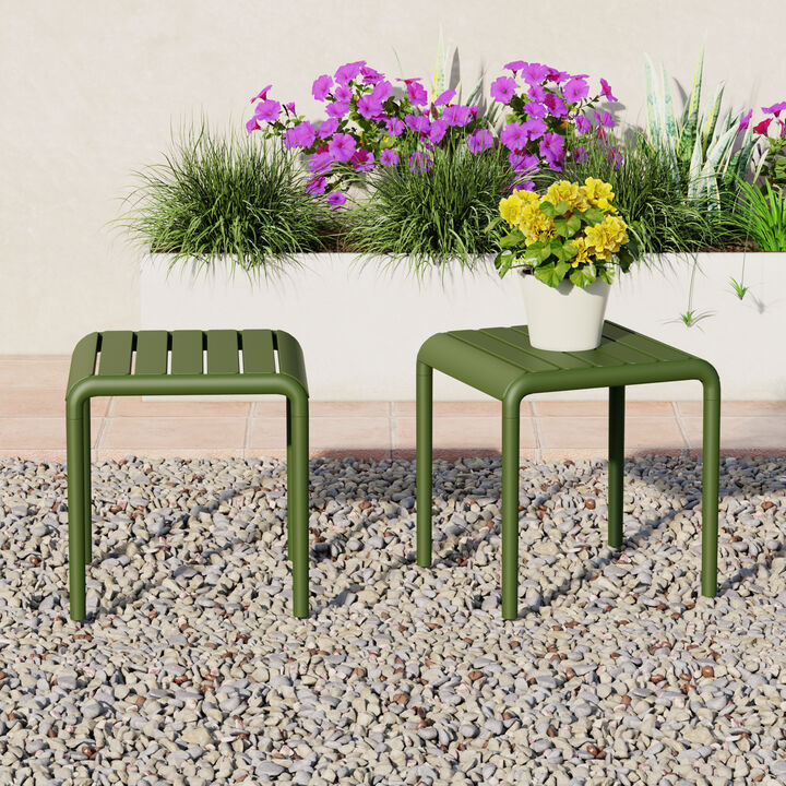 WestinTrends Plastic Modern Outdoor Patio Accent Side Tables (Set of 2)