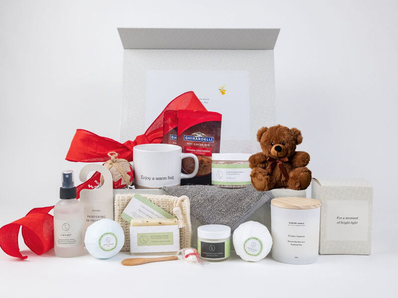 Sending a BIG hug Luxury Gift Spa Set - Full on Pampering