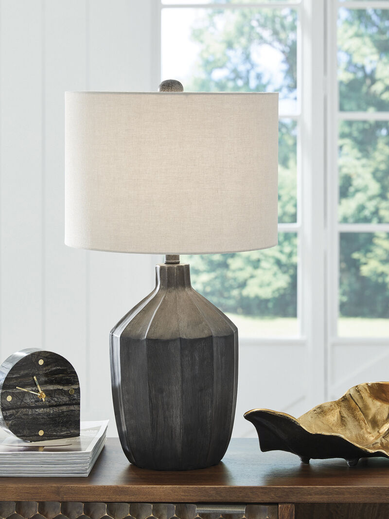 Jilton Table Lamp image number 1