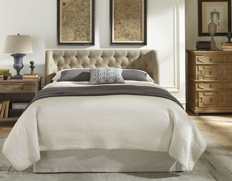Levi Tufted Storage Bed in Toast Linen