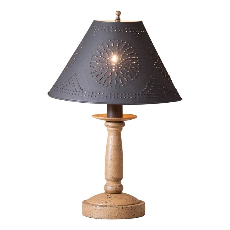 Butcher's Lamp In Americana Pearwood With Shade image number 0