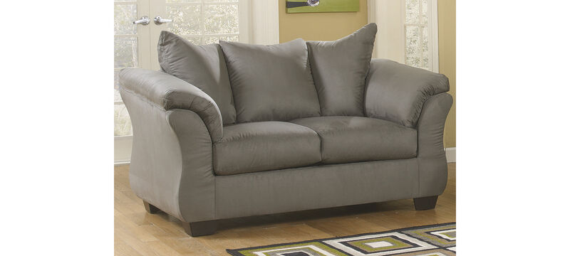 Darcy Loveseat