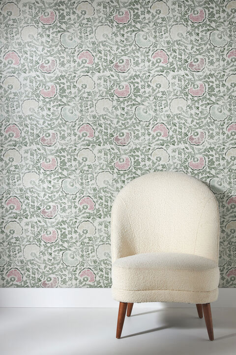 Fontaine Multicolor Wallpaper