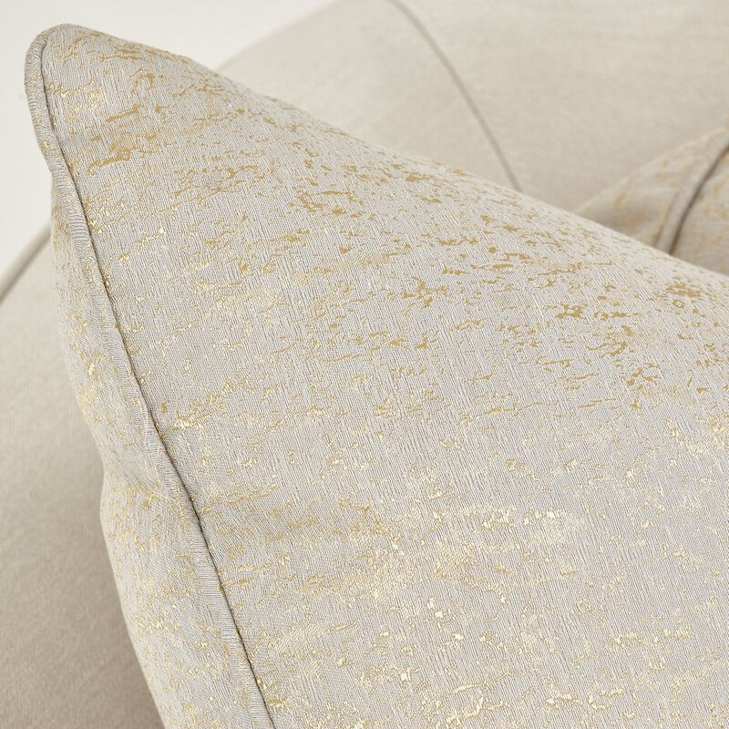 Michael Amini La Rachelle Sofa - Icicle/Champagne