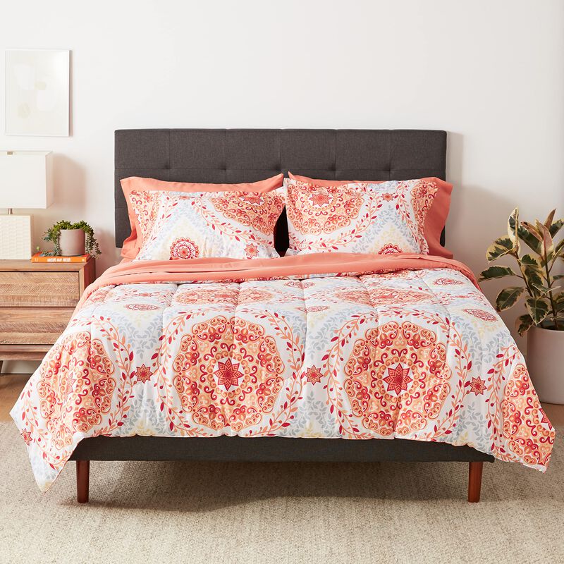 Amazon Basics Full/Queen Comforter Set with Sheets, 5-Piece Coral Medallion Bedding, Lightweight Microfiber Bed-in-a-Bag