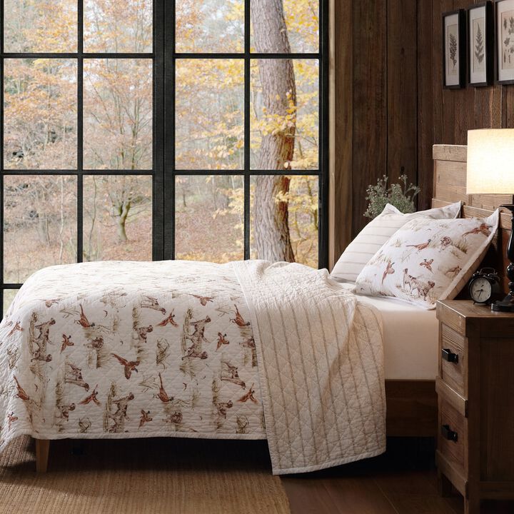 Hunt Life Queen Reversible Quilt Set