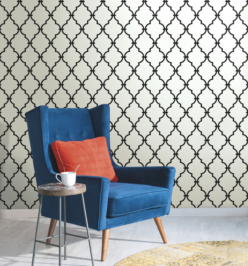 Modern Trellis Black Wallpaper image number 1