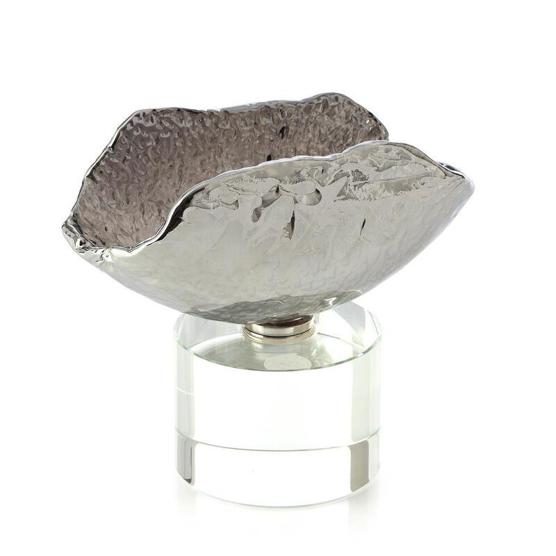 Cove Sculpture on Crystal image number 0