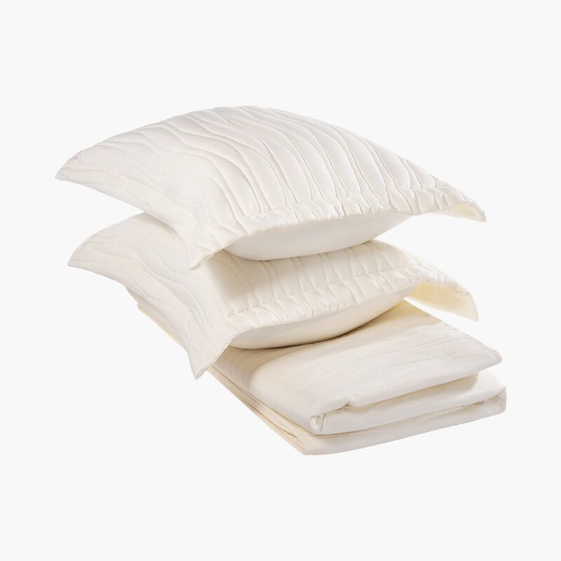 Beige Queen Size Quilt Set, 3-Piece Lightweight Comforter Bedding Set All Season image number 8