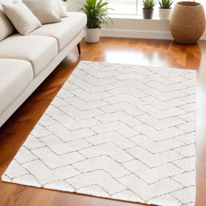HomeRoots Chevron Shag Area Rug