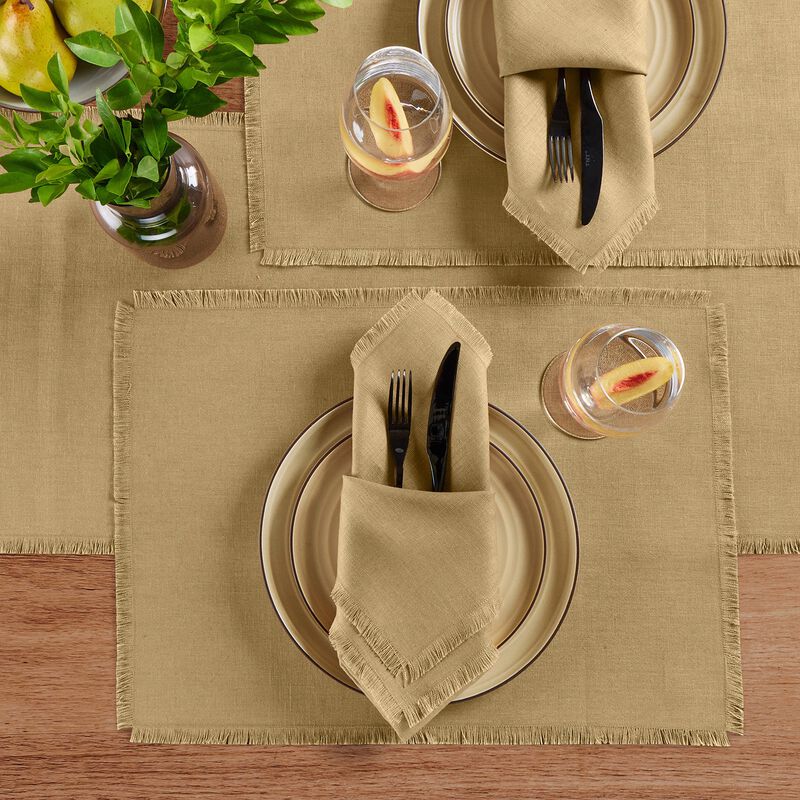 Solino Home Fringe 100% Linen Placemats &ndash; Set of 4, 14 x 19 in, Machine Washable, Holiday and Everyday Dining