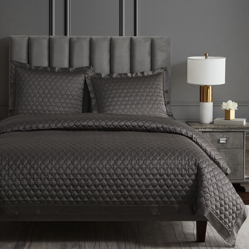 High Shine Espresso King Quilt Set image number 0