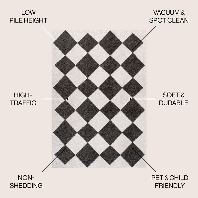 Draper Classic Geometric Diamond Pattern Area Rug