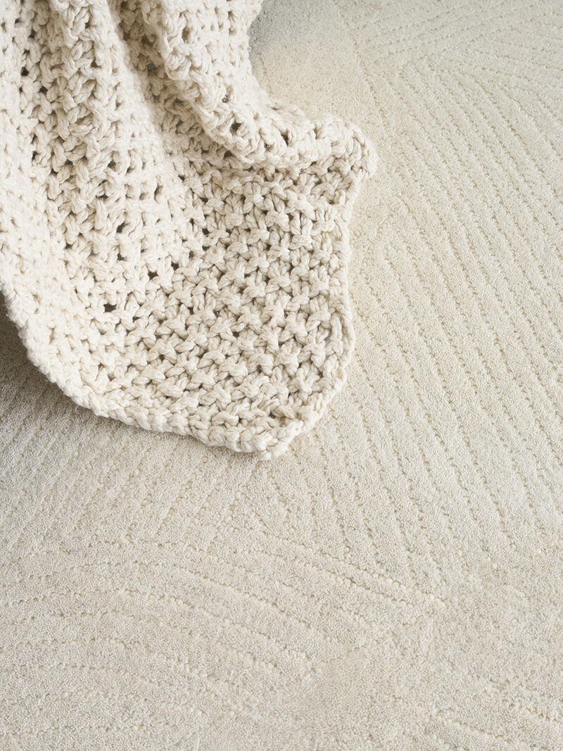 Pure Patterns PRN01 Ivory 5'3" x 7'3" Rug