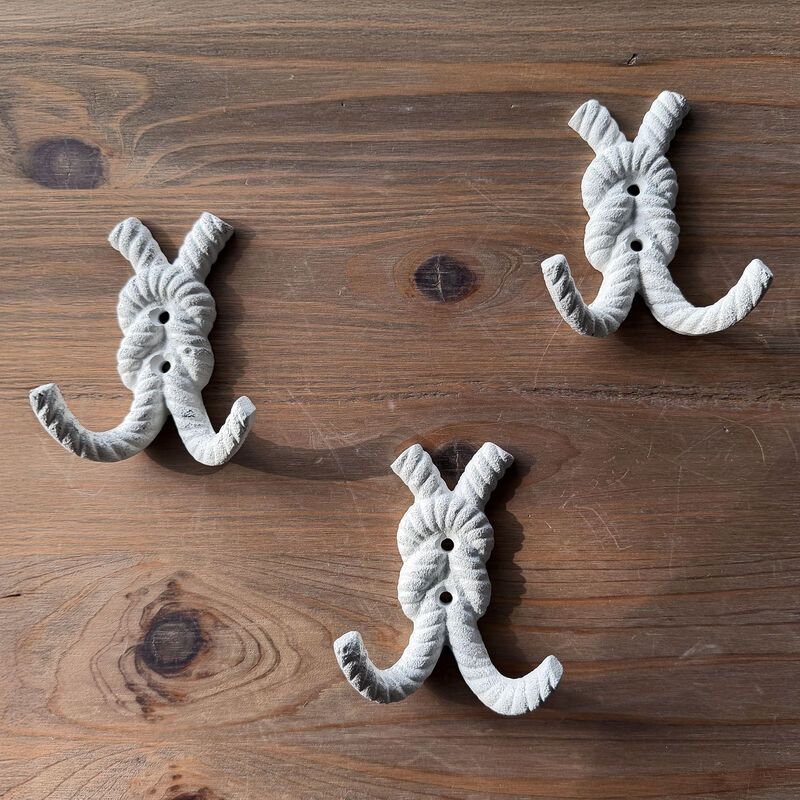 Zeckos 4 Inch Cast Iron Rope Knot Wall Hooks, Set of 3 Nautical Double Coat Hooks, Antique White Coastal Wall Decor with Matching Screws for Beach Bathroom, Entryway, Mudroom or Bedroom image number 5