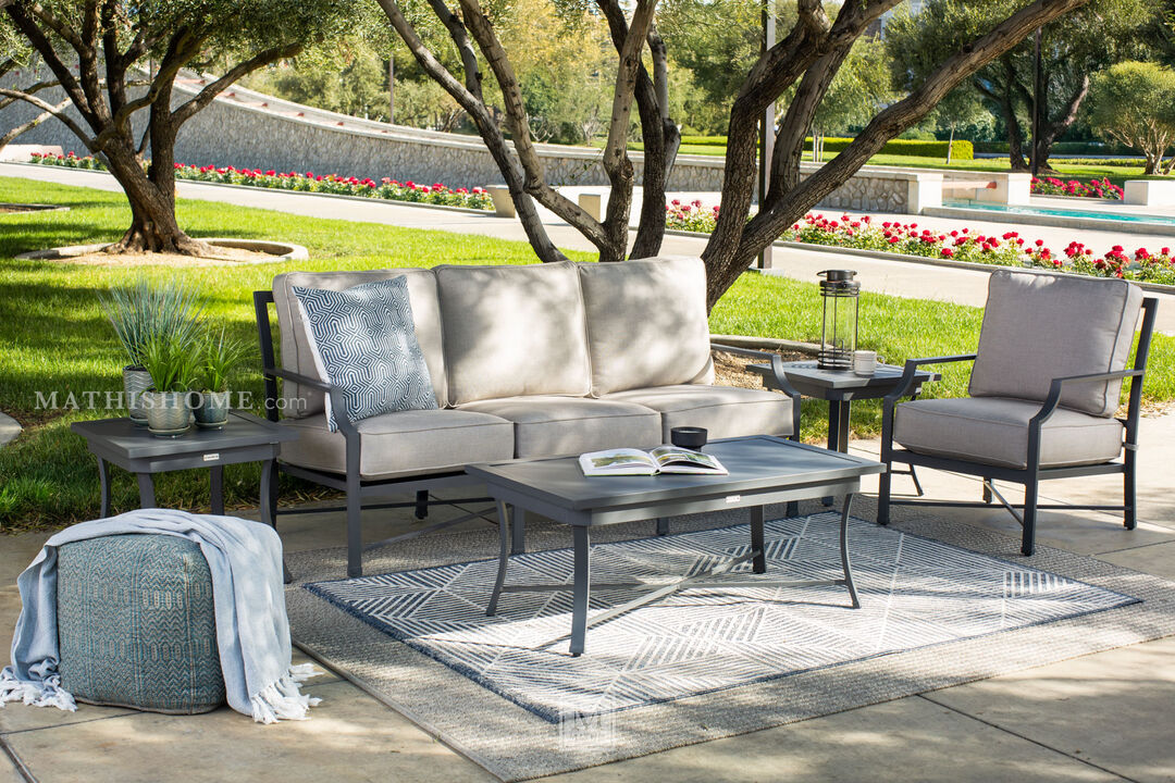 Rainier RAI03 Denim 7'10" x 10'10" Rug