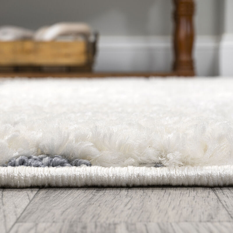 Pia Moroccan Trellis Plush Carved Area Rug